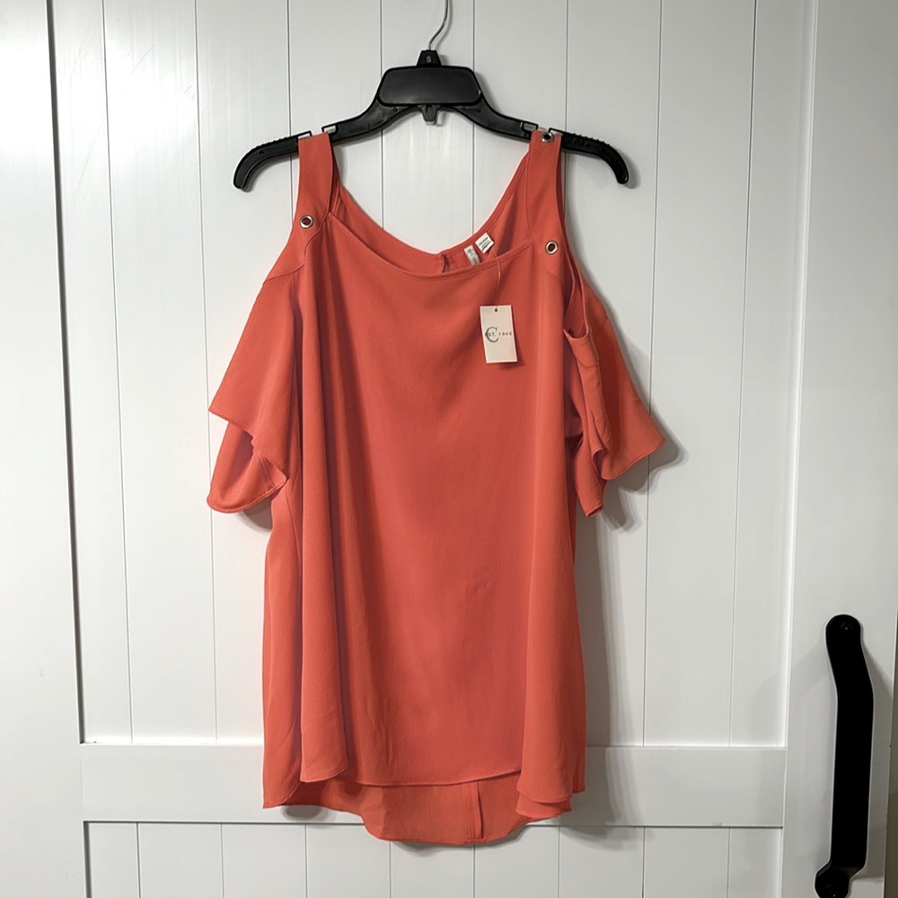 Brand new blouse with tags. Cato brand. Size 18/20. Off the shoulder/peek a boo.